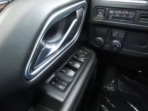 Used 2021 Chevrolet Tahoe LT w/ Luxury Package RWD image 19