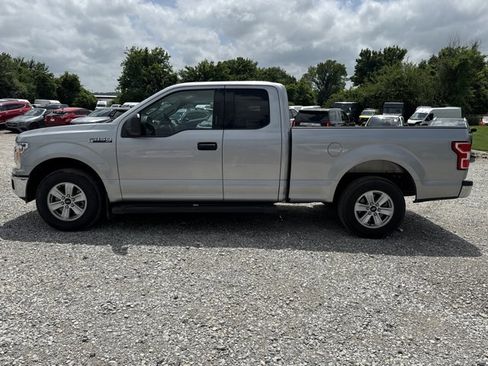 Used 2020 Ford F150 XLT RWD image 3