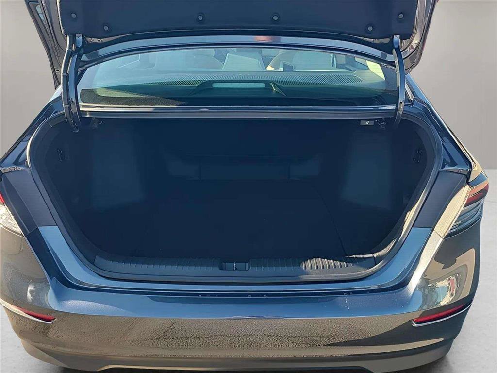 Used 2025 Honda Accord LX image 18