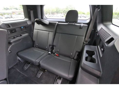 Used 2025 Hyundai Santa Fe XRT AWD/4WD image 15