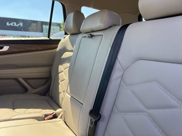 Used 2024 Volkswagen Atlas SE AWD/4WD image 29