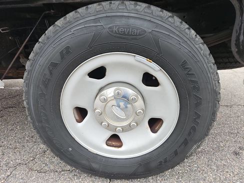 Used 2008 Ford F250 XL image 22