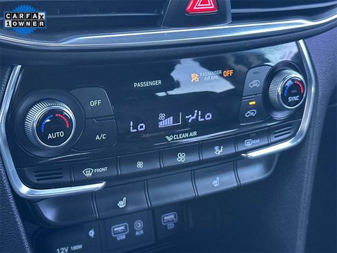 Used 2020 Hyundai Santa Fe SEL w/ Convenience + Premium Package image 18