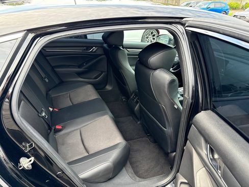 Used 2019 Honda Accord Sport image 25