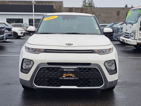 Used 2021 Kia Soul S image 8