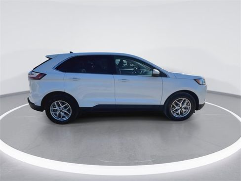 Certified 2023 Ford Edge SEL image 12