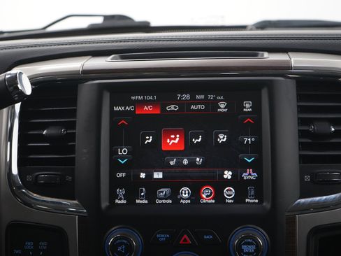 Used 2017 RAM 2500 Laramie w/ Sport Appearance Group AWD/4WD image 15