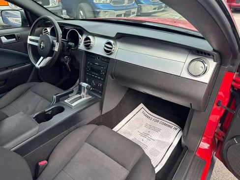 Used 2006 Ford Mustang image 17