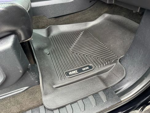 Used 2017 Ford F250 Lariat w/ Lariat Ultimate Package image 30