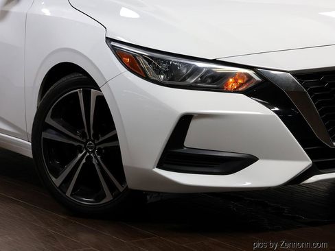 Used 2021 Nissan Sentra SV FWD image 3