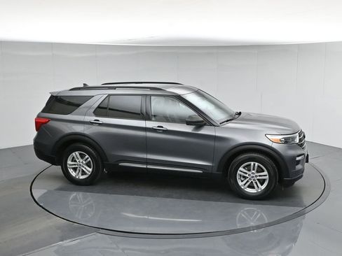 Certified 2021 Ford Explorer XLT image 55