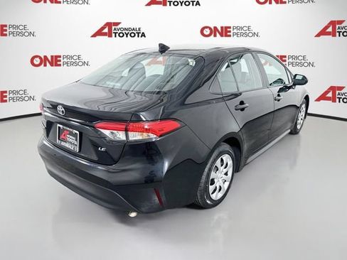 Certified 2025 Toyota Corolla LE FWD image 8