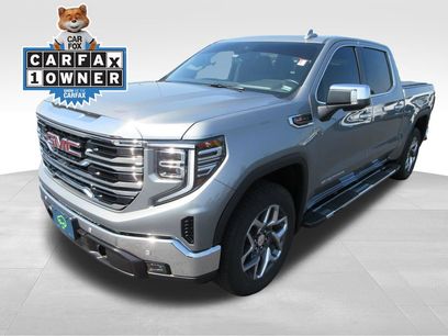 Used 2024 GMC Sierra 1500 SLT w/ SLT Premium Plus Package