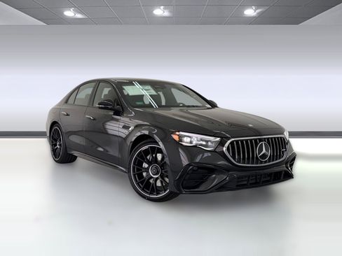 New 2026 Mercedes-Benz E 53 AMG e 4MATIC Sedan image 6