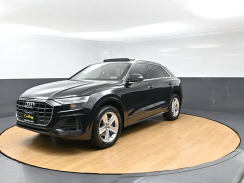 Used 2019 Audi Q8 Premium w/ Convenience Package AWD/4WD image 5