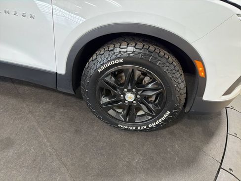Used 2020 Chevrolet Blazer LT w/ Sound & Technology Package AWD/4WD image 38