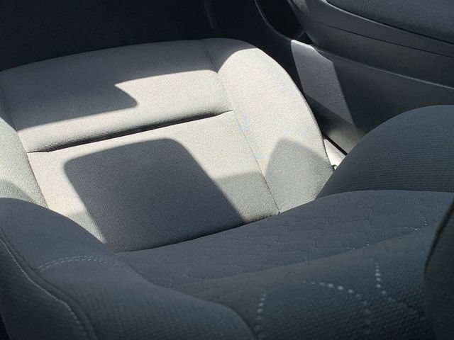 Used 2025 Toyota Corolla LE FWD image 33