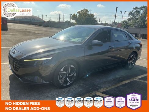Used 2023 Hyundai Elantra SEL w/ Convenience Package FWD image 1