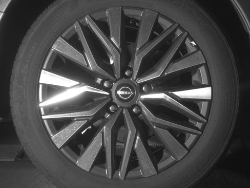 Used 2025 Nissan Altima 2.5 SV image 15