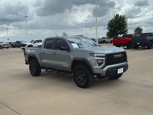 Used 2025 GMC Canyon Elevation w/ Convenience Package RWD image 2