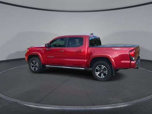 Used 2019 Toyota Tacoma TRD Sport RWD image 6
