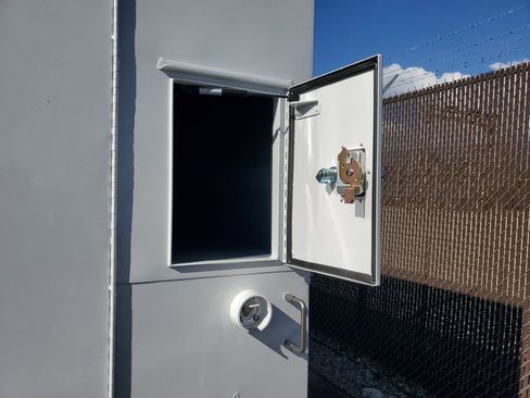 New 2025 Chevrolet Express 3500 w/ Power Convenience Package image 19