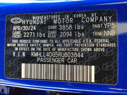 Used 2024 Hyundai Elantra SE FWD image 33