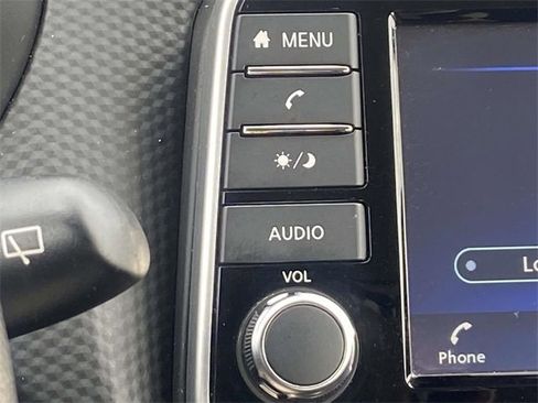 Used 2025 Nissan Kicks Play S image 25