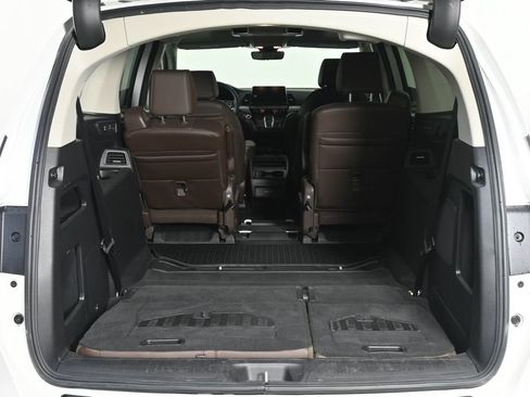 Used 2025 Honda Odyssey Touring image 32