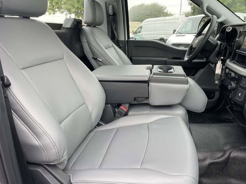 New 2026 Ford F250 XL w/ XL Chrome Package RWD image 23