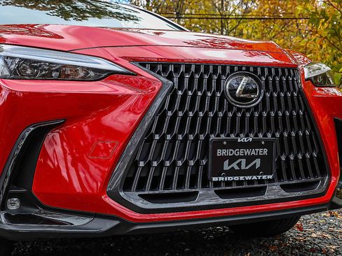 Used 2023 Lexus NX 350 AWD image 27