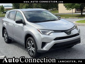 Used 2018 Toyota RAV4 LE w/ All Weather Liner Package AWD/4WD video 1
