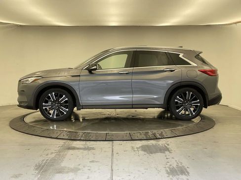 Used 2021 INFINITI QX50 Luxe w/ Appearance Package image 2