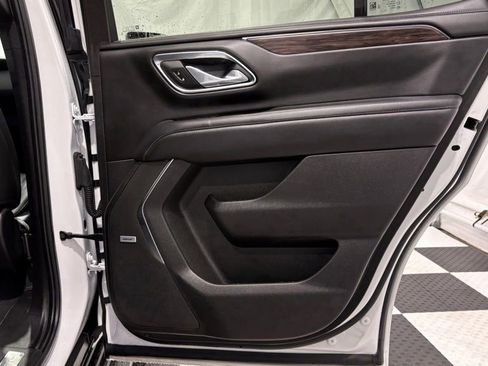 Used 2024 Chevrolet Tahoe LT image 25