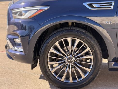 Used 2018 INFINITI QX80 4WD w/ Deluxe Technology Package image 5