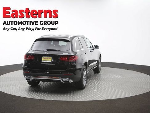 Used 2021 Mercedes-Benz GLC 300 4MATIC w/ Multimedia Package image 40