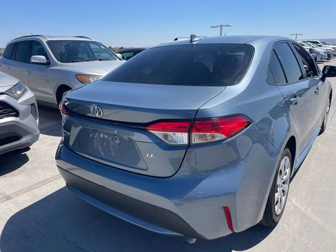 Used 2022 Toyota Corolla LE w/ Carpet Mat Package (TMS) image 4