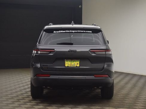New 2026 Jeep Grand Cherokee L 4WD image 12