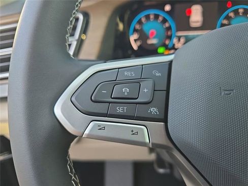 New 2026 Volkswagen Atlas SE FWD image 21
