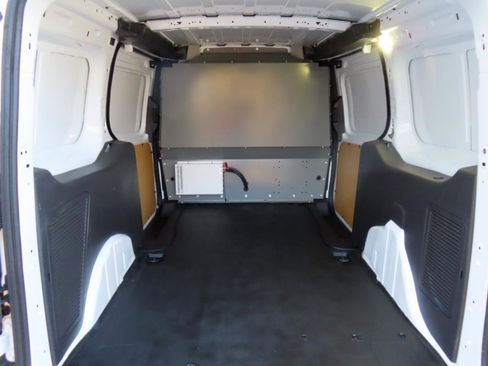 Used 2017 Ford Transit Connect XL image 20