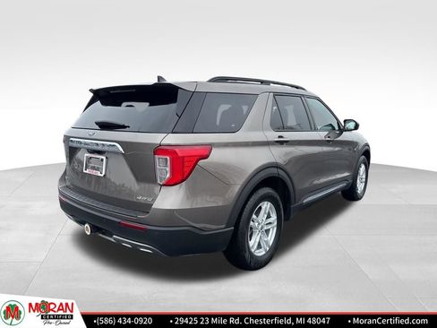 Used 2021 Ford Explorer XLT w/ Equipment Group 202A image 5