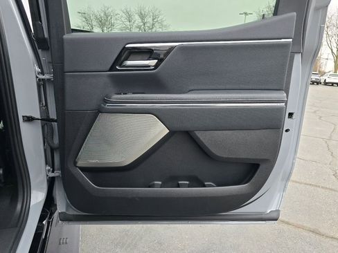 Certified 2024 GMC Sierra EV Denali image 31