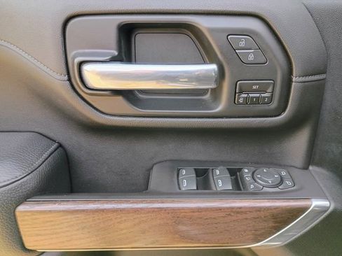 Used 2020 GMC Sierra 2500 Denali w/ Denali Ultimate Package image 27