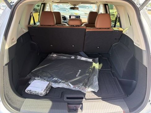 New 2026 Nissan Rogue Platinum AWD/4WD image 21