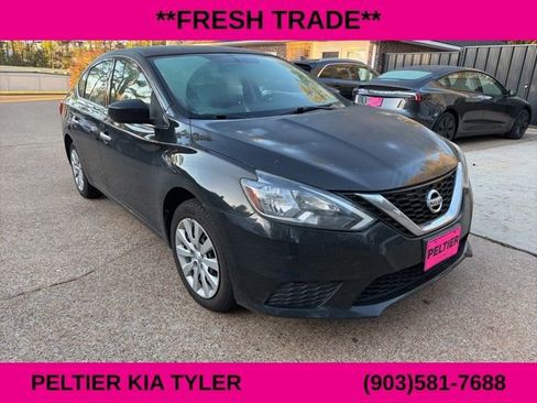 Used 2019 Nissan Sentra S image 1