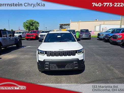 Used 2026 Jeep Cherokee Limited AWD/4WD image 3