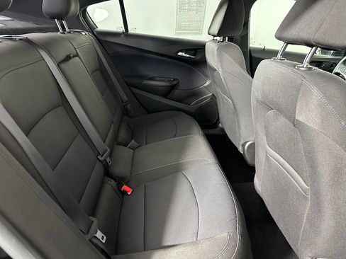 Used 2016 Chevrolet Cruze LT FWD image 30