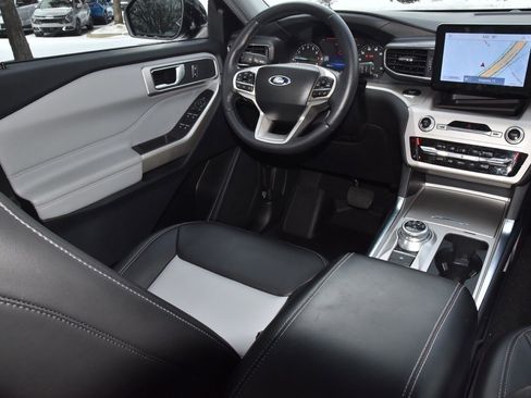 Certified 2023 Ford Explorer XLT w/ Equipment Group 202A image 16