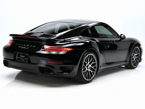 Used 2014 Porsche 911 Turbo S image 6
