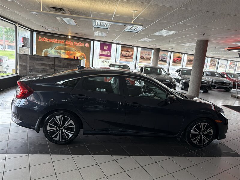 Used 2018 Honda Civic EX-T image 5